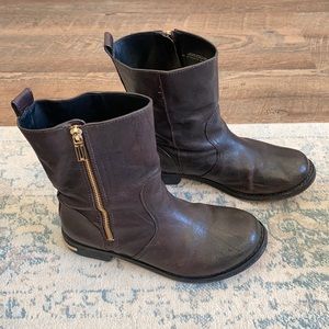 Tory Burch Boots size 8.5